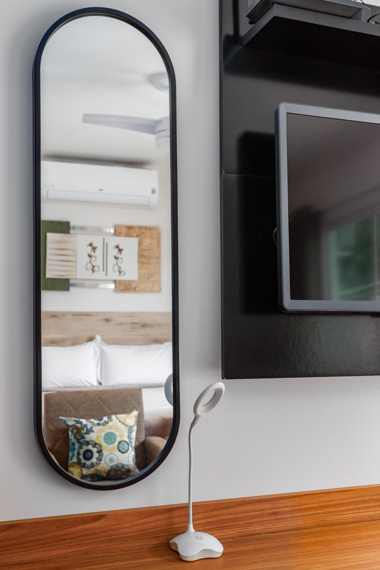 Studio Apto Com Varanda Garagem Tv Smart Wi-Fi Maricá Exteriör bild